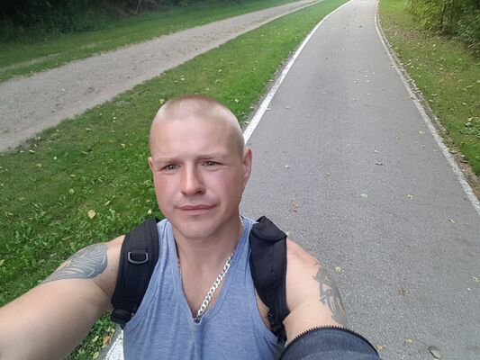  Selfoss,   Dmitrij, 38 ,   ,   , c 