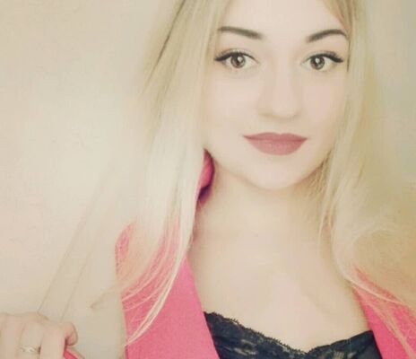  ,   Christina, 28 ,   ,   , c 