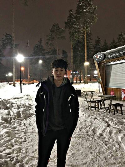  ,   Emirxxan, 23 ,   ,   , c 