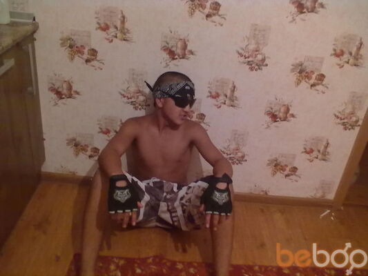  ,   Bahtiyar, 32 ,   