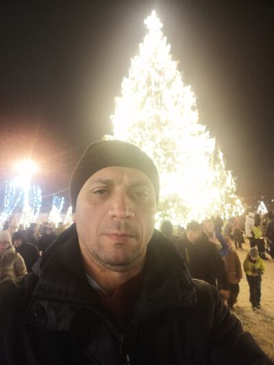  -,   Artur, 46 ,   ,   