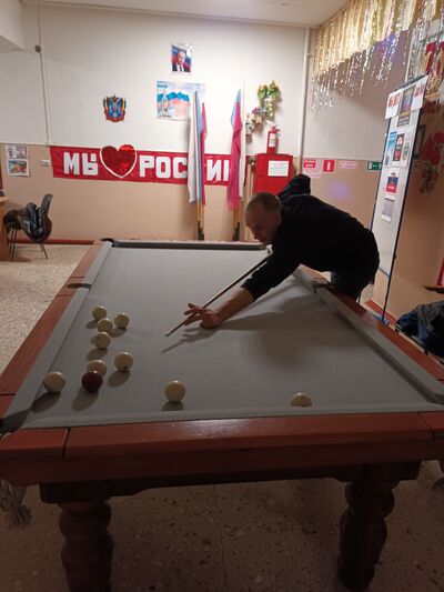  ,   Viktor, 33 ,   ,   , c , 