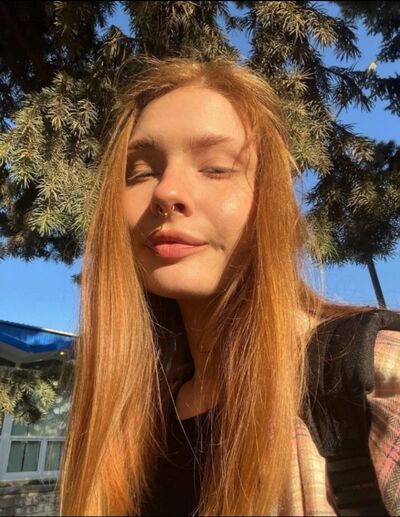  ,   Victoria, 24 ,   ,   