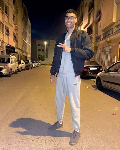  ,   Abdou, 29 ,   ,   