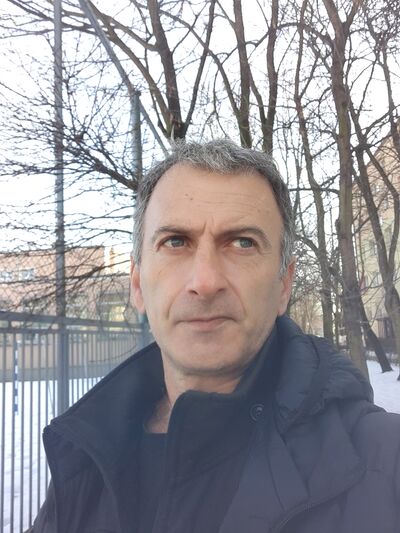  -,   David, 46 ,   ,   , c , 