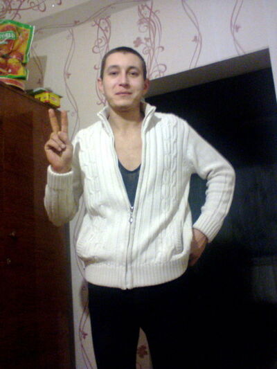  ,   Sasha, 36 ,   