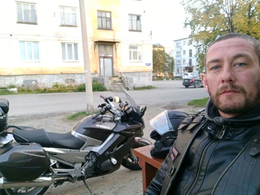  ,   Dimon, 39 ,  