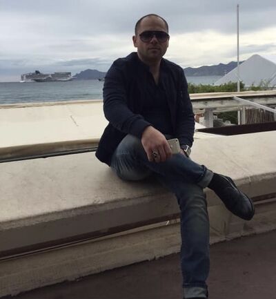  ,   Timur, 42 ,   ,   , c , 