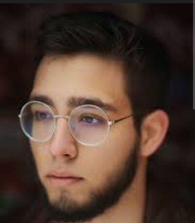  -,   Alex, 33 ,   ,   
