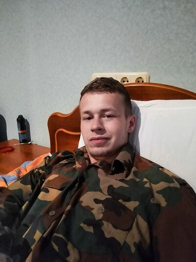  ,   Aleksandr, 26 ,   ,   , c 