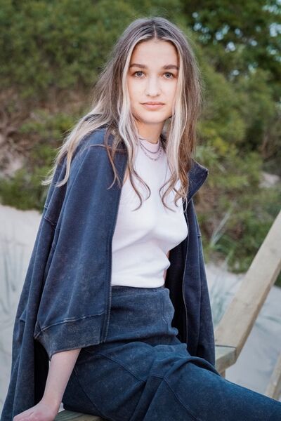  ,   Rosdyksi  , 24 ,   ,   