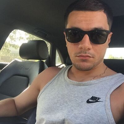  --,   Arman, 36 ,   ,   , c 