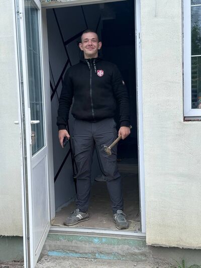  ,   Casper, 26 ,   ,   