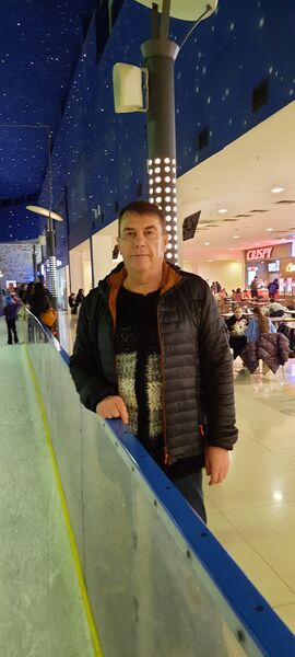  --,   , 62 ,  