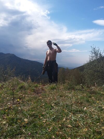  ,   Alex, 32 ,   ,   , c , 