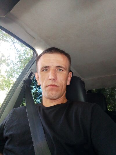  ,   Sasha, 35 ,   ,   