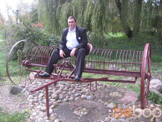   ,   Tayson, 37 ,  