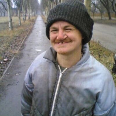  ,   Vladimir, 37 ,   ,   