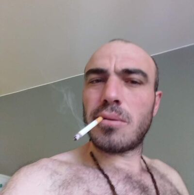  ,   Vitali, 40 ,  