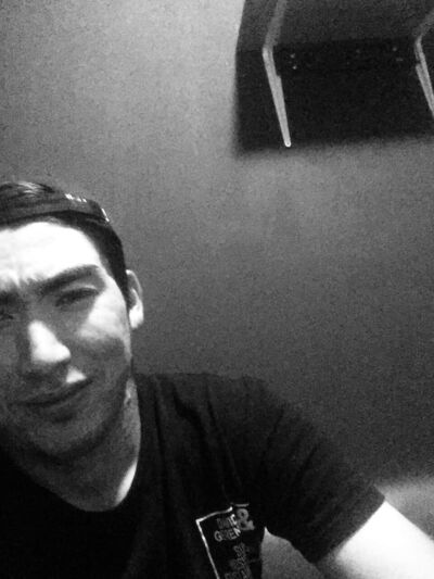  ,   Arsen, 32 ,   ,   , 