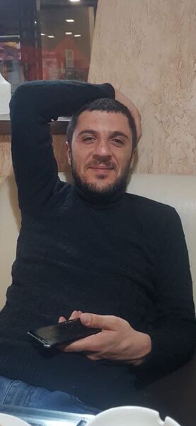  ,   Arman, 35 ,   ,   