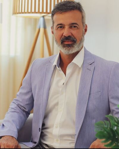  ,   Oliver Ocsar, 59 ,   ,   