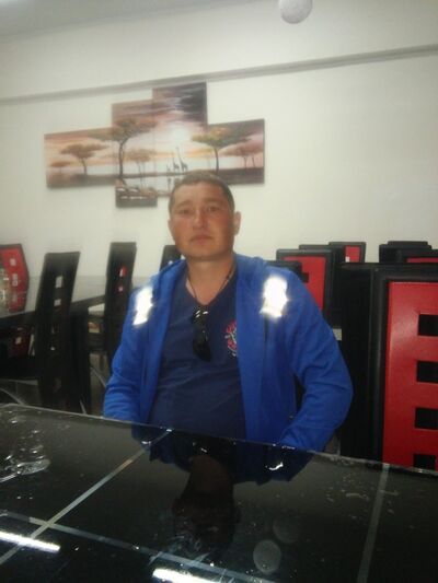  ,   Sergei, 47 ,   ,   , c 