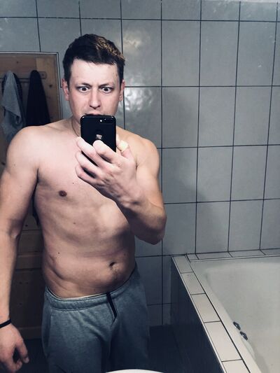  ,   Mikhail, 33 ,   ,   , c 