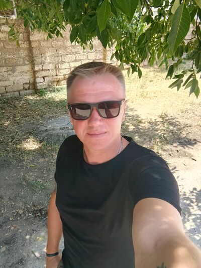   ,   Vladimir, 46 ,   ,   