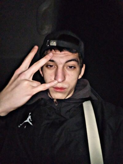  ,   Danila, 19 ,   ,   