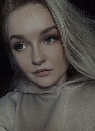  ,   Anastasia, 27 ,   ,   , c 