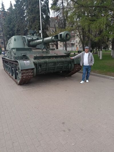  ,   Khasan, 43 ,   c 