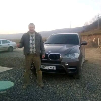  ,   Yuriy, 36 ,   ,   