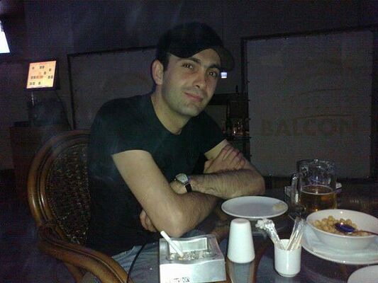  ,   Vako, 40 ,   