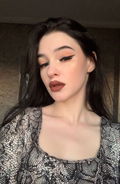  ,   Valeria, 25 ,     , c 