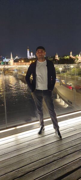  ,   Ruslan, 40 ,   ,   