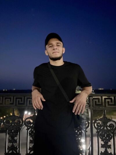  --,   Ruslan, 27 ,   ,   