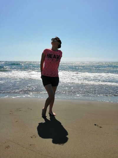  -,   Nadezhda, 35 ,     , c , 