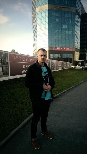  ,   Oleg, 32 ,  