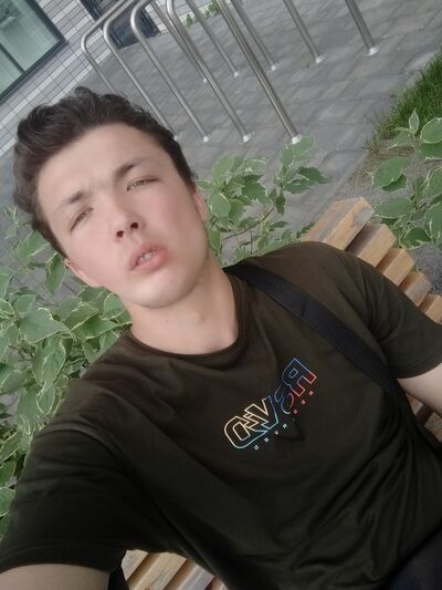  ,   Lochinbek, 24 ,   ,   