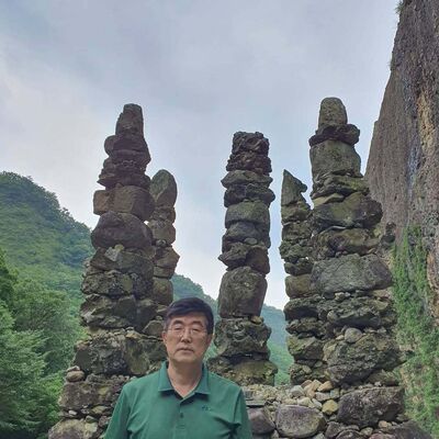  Hwawon,   Nicolas Duch, 56 ,     , c 