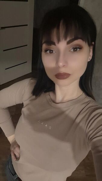  ,   Anastasia, 25 ,   ,   