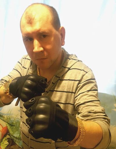  ,   No Pasaran, 40 ,   ,   
