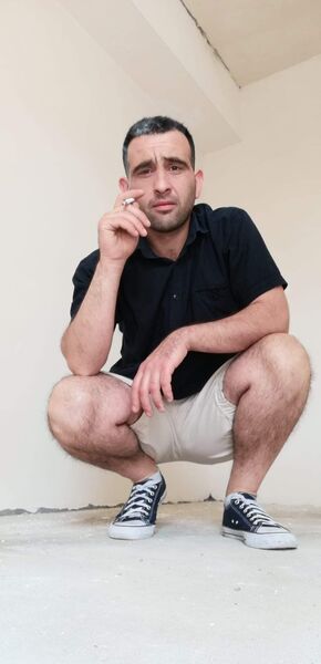  ,   Goga, 40 ,   ,   