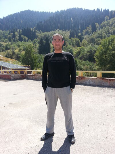  ,   Kuanysh, 45 ,   c 