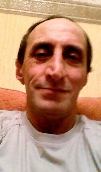  ,   Hovo, 60 ,     