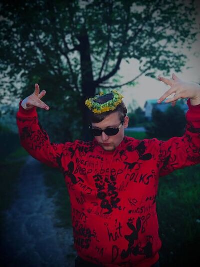  ,   Maxim, 28 ,   ,   , 