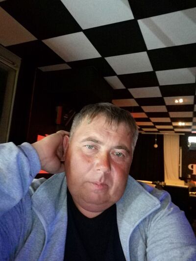  ,   Denis, 46 ,   ,   , c 