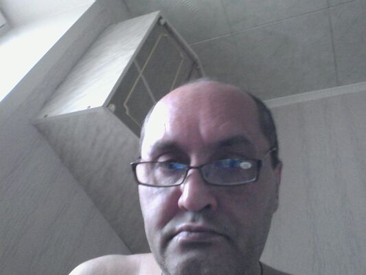  ,   Igor igor, 58 ,   