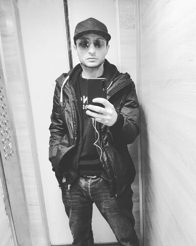  ,   Zaz, 28 ,   ,   , c , 